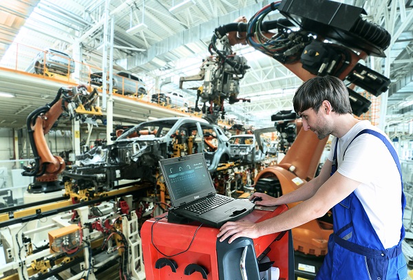 La nueva notebook S410 semi-robusta de Getac ofrece un mejor rendimiento, capacidad gráfica y opciones configurables para mejorar la eficiencia en entornos de trabajo exigentes
