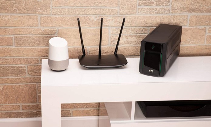 APC quiere proteger su home office y Pymes con sus Back UPS BX