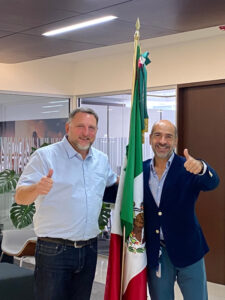 Matías Perazzo (ITSeller México) y Marcos Ibañez (Dell)