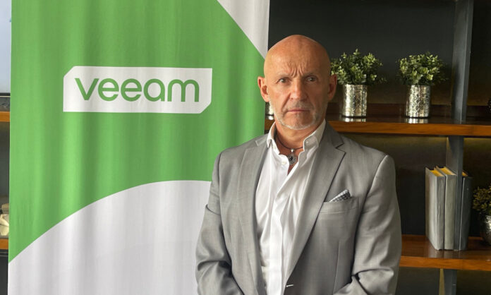 Carlos Ortiz Bortoni, Director General de Veeam México