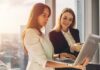 Axis celebra el nombramiento de dos de sus ejecutivas como embajadoras del Women in Security Forum Mujeres liderazgo.