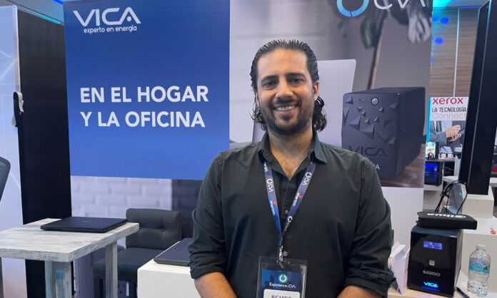 Ricardo Castillo, Vica
