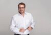 La Inteligencia Artificial mejorará el rendimiento del servicio al cliente en el sector minorista Andreas Bender, Vicepresidente de Consultoría en OTRS Group.