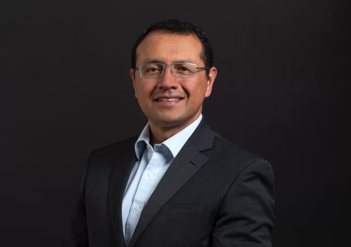 Hiram Monroy, Commercial Senior Manager para AMD en Latinoamérica Hispana.