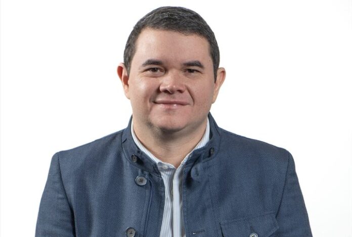 Fabio Meza, Latam Sales Engineer Manager en Licencias OnLine.