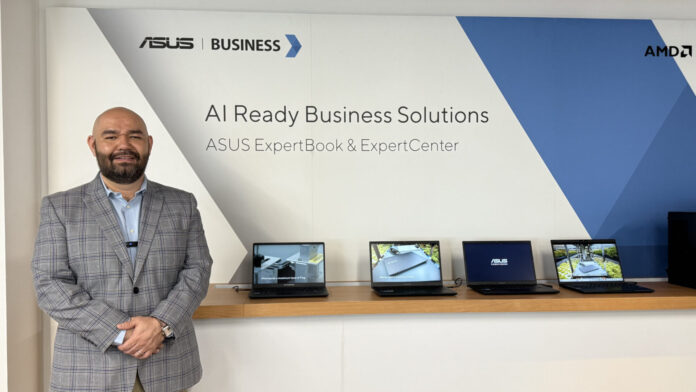 Francisco Jiménez, Country Product Manager de ASUS México.