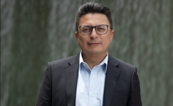 Max Santiago, Country Manager HPE Aruba Networking México.