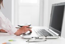 Pese al fin de soporte, Windows 10 permanece en uso por 60% de compañías y 53% de usuarios, afirma Kaspersky Kaspersky Windows 10