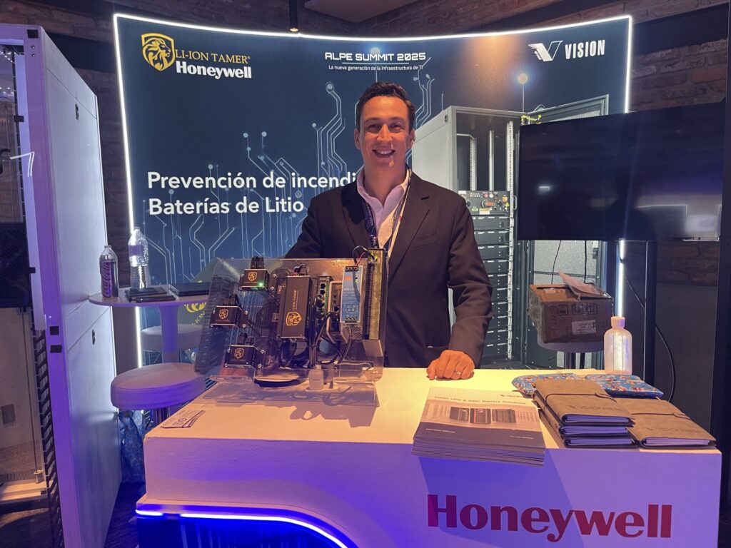 Oscar Salazar, Senior Territory Manager en Honeywell.