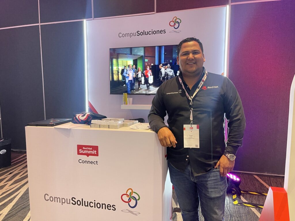 Víctor Hugo Ortíz, Sales Specialist Red Hat en CompuSoluciones 
