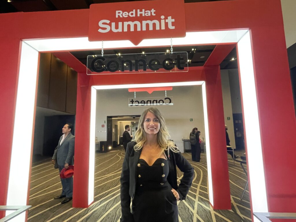 Victoria Martínez, Manager AI Platform Latin America en Red Hat.