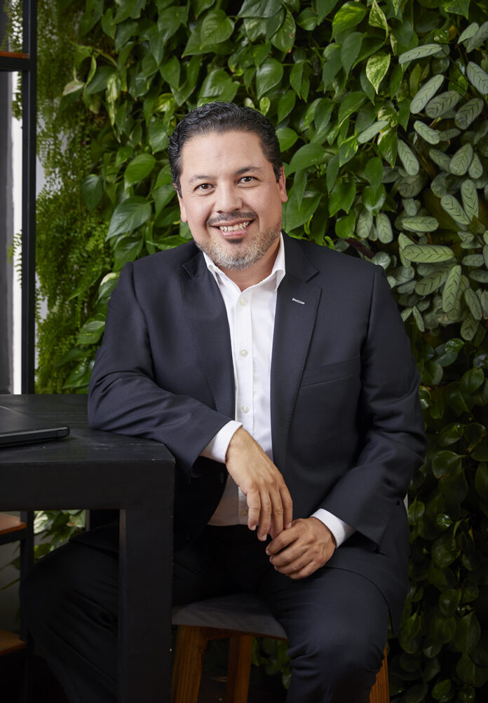 José Alberto Llavot, Gerente de Preventa y Desarrollador de Negocios en Schneider Electric para México y Centroamérica.