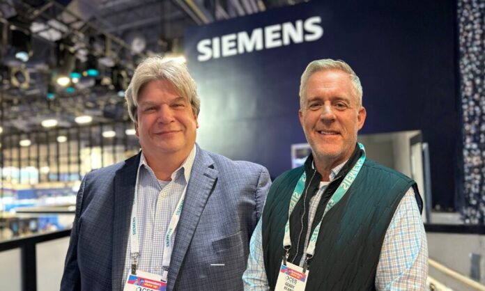 En CES 2026 - Michael Munsey y Gerry Keane de Siemens DISW