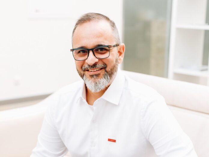 Luciano Alves, CEO ZABBIX LATAM. Luciano Alves, CEO ZABBIX LATAM.