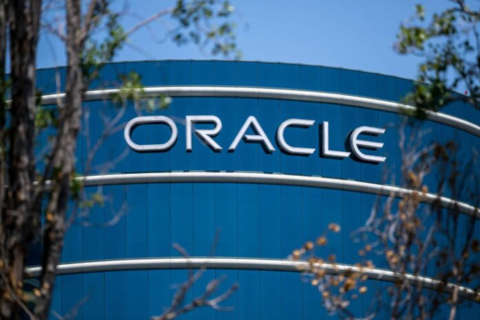 Oracle. Oracle.