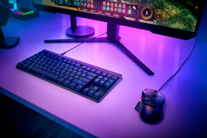 Teclado Logitech G515 TKL.