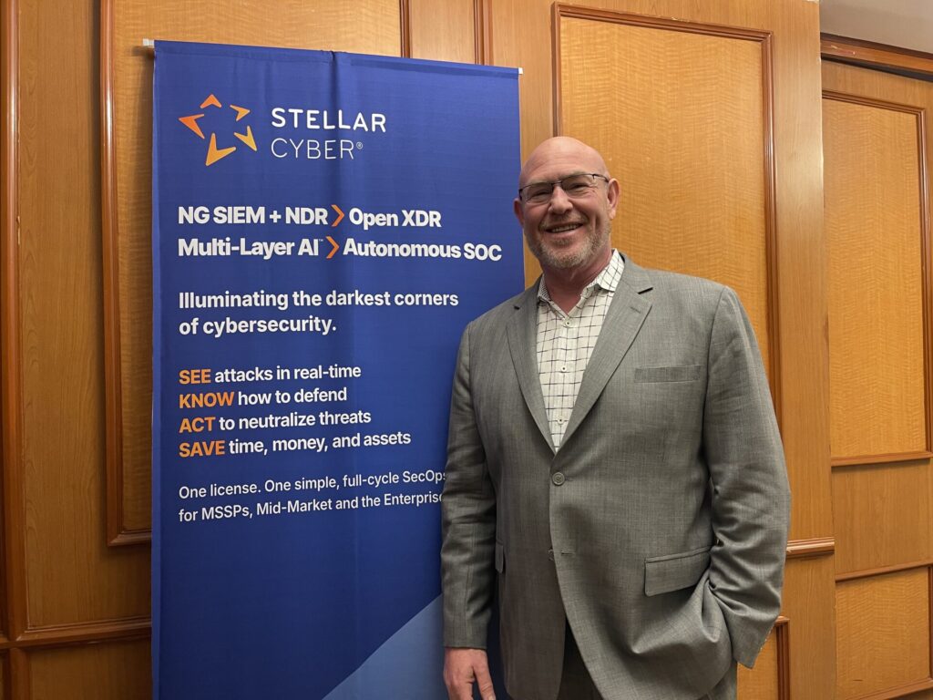 David McKeough, de Stellar Cyber.