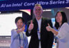 Descubre cómo Intel optimizó OpenClaw para un funcionamiento más seguro y rentable en las PC con IA de Intel Ivy Zhu, ingeniera principal sénior, junto a Todd Lewellen, vicepresidente y director general de Intel, PC Ecosystem and AI Solutions, y Olena Zhu, directora de AI Solutions y profesora adjunta de la Universidad de Purdue.