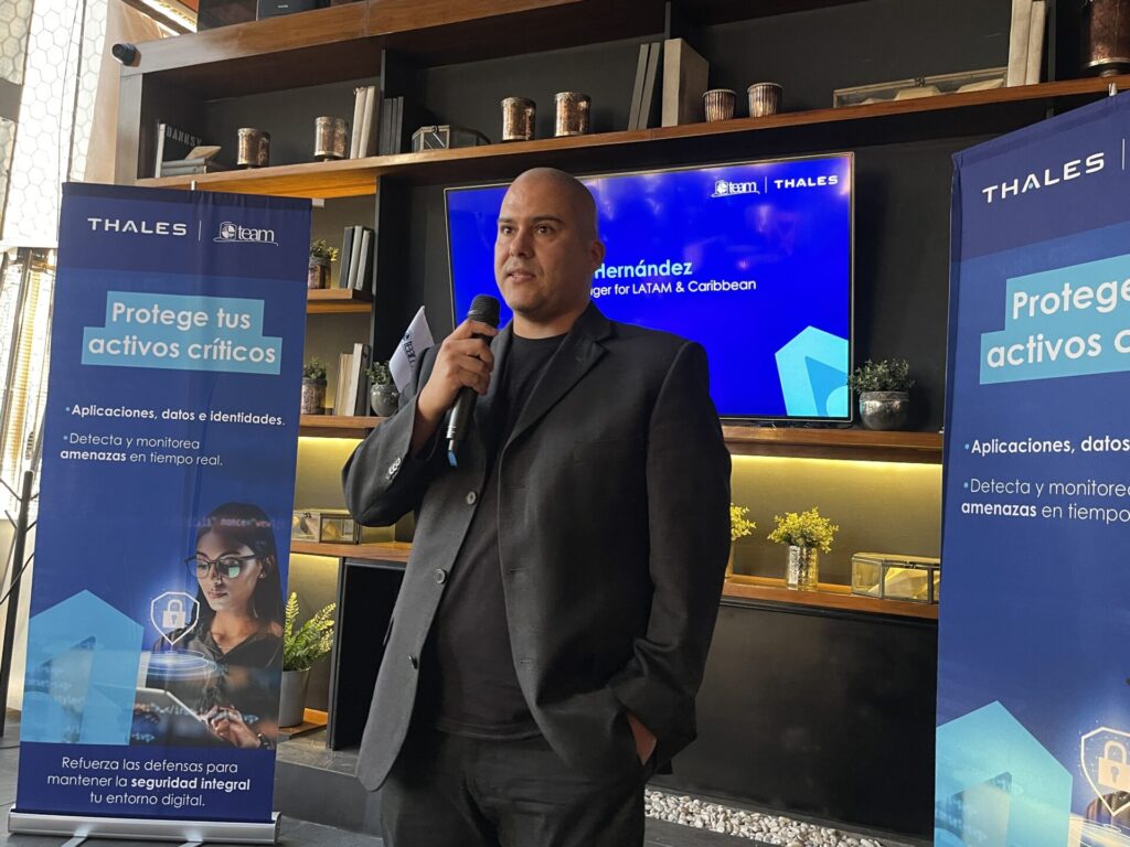 Luis Hernández, de Thales.