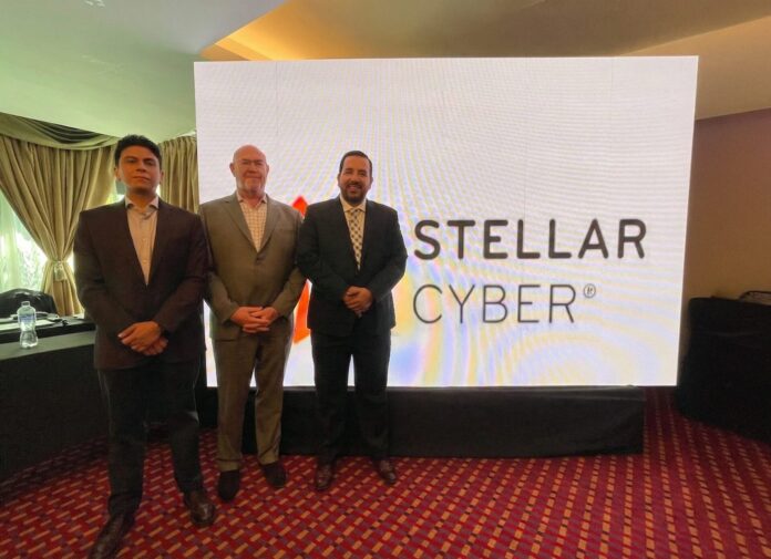 Equipo de Stellar Cyber.