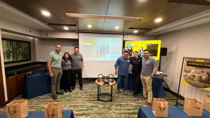 Jabra Unstoppable Roadshow MX26 Jabra Unstoppable Roadshow MX26