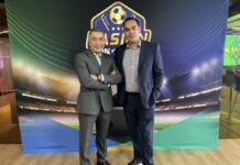 La alianza entre Newland AIDC e Ingram Micro impulsa nuevas oportunidades para el canal con innovación y competitividad en México Ulises Sumarán, Director de Ventas en Ingram Micro México; y Pool Nolasco, Country Manager México Retail & e-Commerce en Newland AIDC.
