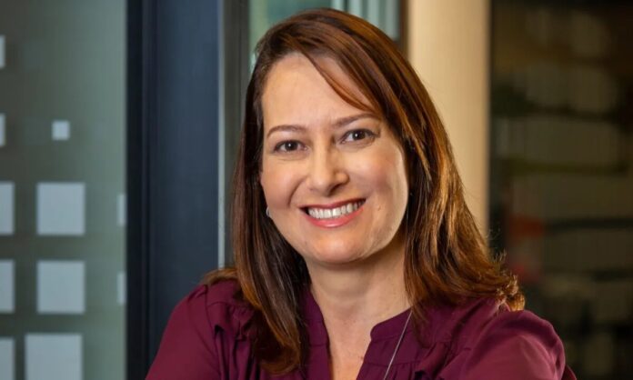 Erika Araujo, Directora de Canales y Ecosistemas para Latinoamérica y Sur de Europa (LASER).