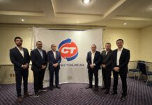 CT Internacional acelera proyectos TI con IA, logística y servicios administrados Cuerpo directivo de CT Internacional de pie en el escenario de la Ruta CT 2026, mostrando el despliegue de su marca y su portal digital.