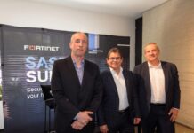 Fortinet SASE impulsa seguridad híbrida con IA avanzada Sebastián Russo, Jorge Miranda y Fernando Lobo presentan las soluciones de Fortinet SASE durante el SASE Summit en México.