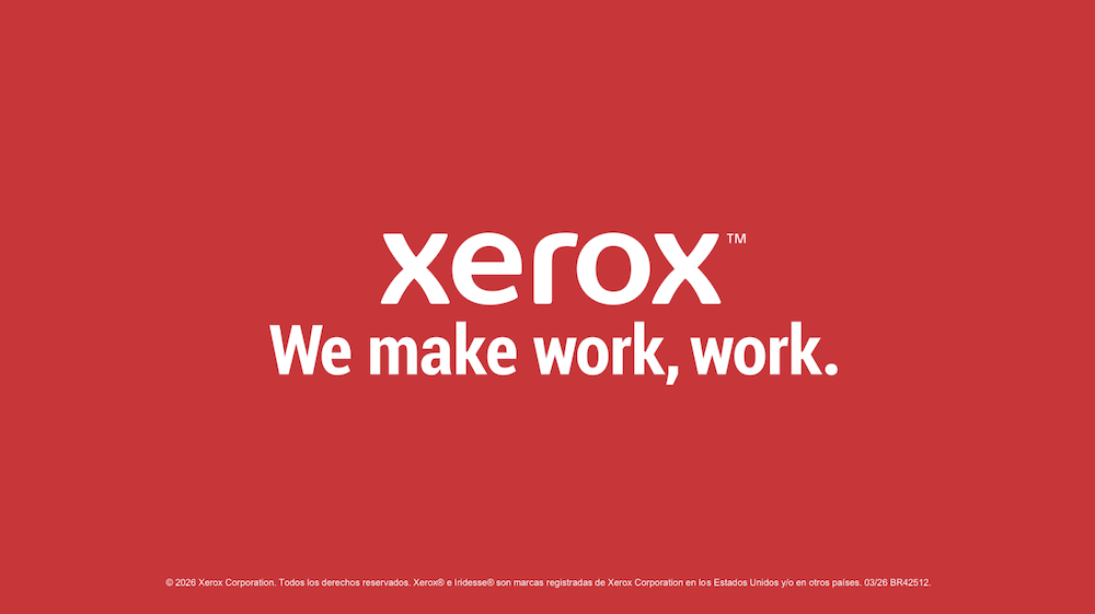 Imagen corporativa institucional de fondo rojo plano e intenso, en cuyo centro exacto se encuentra impreso en tipografía blanca limpia el logotipo comercial "Xerox" acompañado de una marca registrada en superíndice. Abajo del nombre de la marca, se lee el eslogan corporativo en inglés "We make work, work." en letras blancas de menor tamaño. En la parte inferior, una línea de texto pequeña detalla los derechos reservados y avisos legales de Xerox Corporation fechados en 2026.