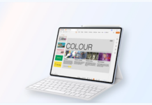 HUAWEI MatePad Air: Productividad de PC con IA integrada Fotografía de producto en fondo claro de una tablet HUAWEI MatePad Air en color blanco, acoplada a un teclado magnético inteligente y con un lápiz M-Pencil Pro acoplado en la parte superior. La pantalla OLED PaperMatte muestra la interfaz de la suite WPS Office nivel PC ejecutando un editor de presentaciones con menús de ventanas.