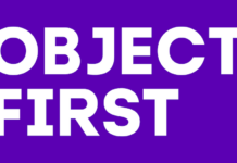 Estudio de Object First revela brecha crítica en la protección contra el ransomware Gráfico rectangular con el logotipo de Object First impreso en tipografía gruesa de color blanco dispuesta en dos líneas centradas, sobre un fondo morado uniforme.