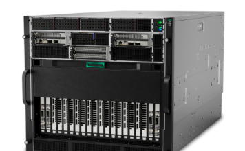 HPE impulsa la IA empresarial con la nueva generación de servidores ProLiant Gen13 Fotografía en render de producto del chasis para rack de alta densidad del servidor HPE ProLiant DL585a Gen13, mostrando su panel frontal equipado con múltiples bahías de almacenamiento y ranuras de expansión para aceleradores gráficos.